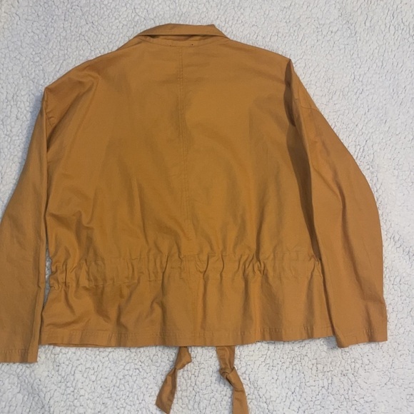 Jacket - Picture 4 of 4